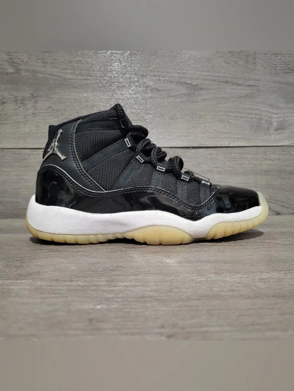 Air Jordan 11 Retro Jubilee 25th Anniversary Size 4.5y Black 378038-011 GS